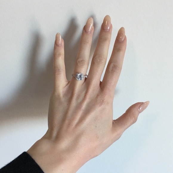 Cushion Cut Round Diamond Ring - Picture 7 of 7